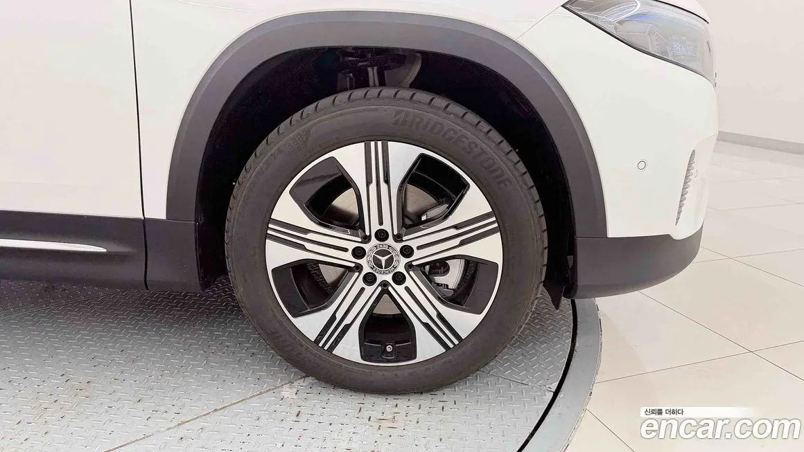 Mercedes-Benz EQB 2026 из KR, фото 7