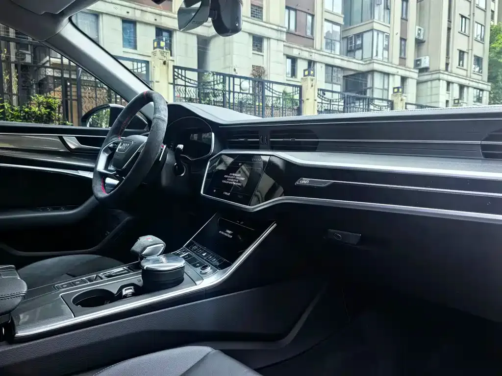 Audi A6 (Import) 2023 из CN, фото 4