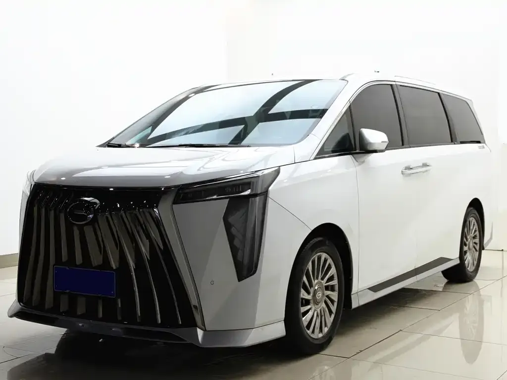 GAC Motor Trumpchi M8 — фото 1