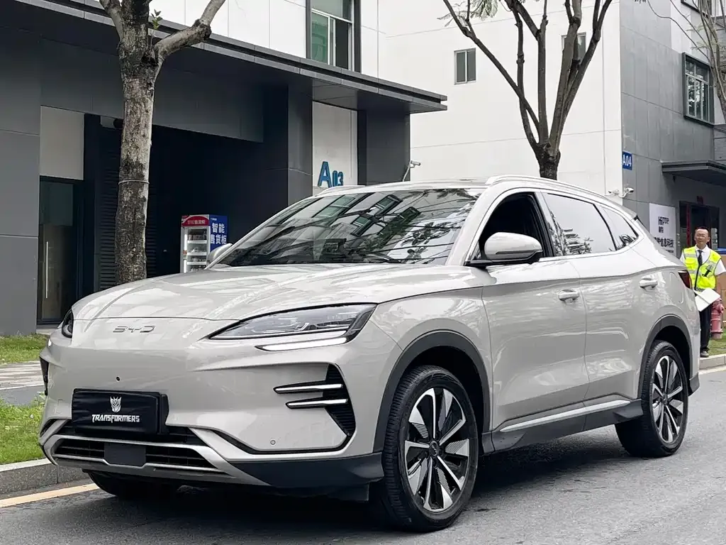 BYD PLUS New Energy — фото 1