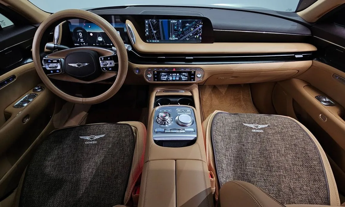 Genesis G90 2023 из KR, фото 2