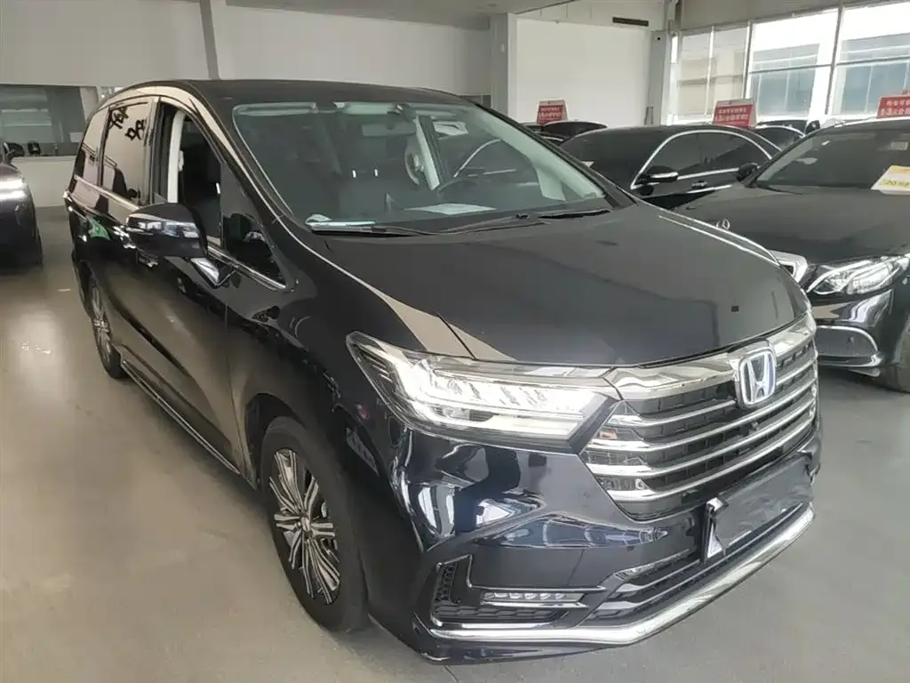 Honda Odyssey 2024 из CN, фото 3