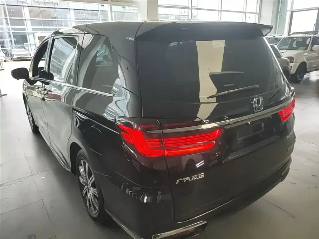 Honda Odyssey 2024 из CN, фото 9
