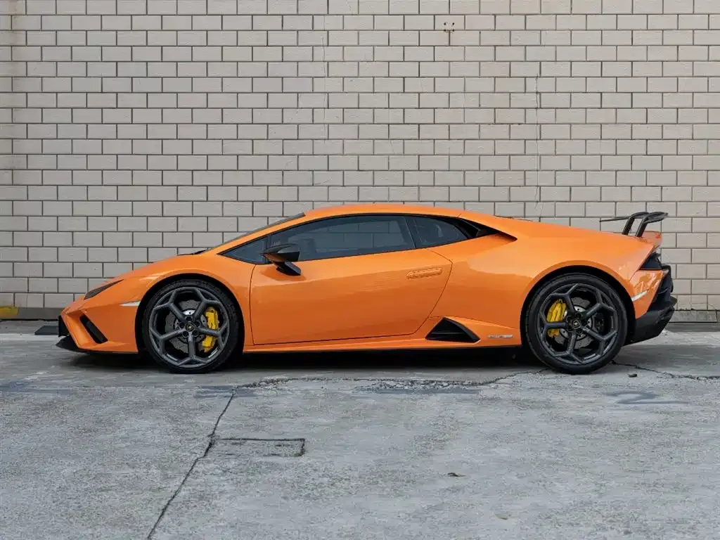 Lamborghini Huracan — фото 5