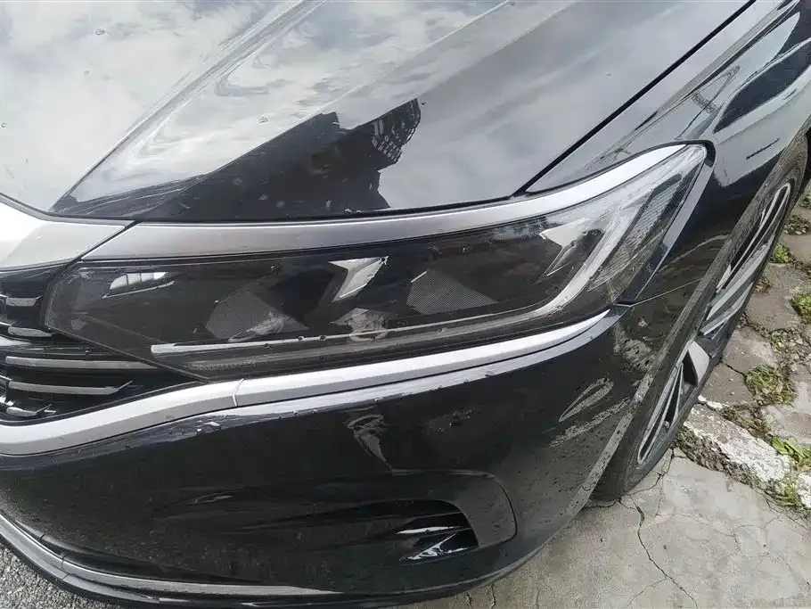 Volkswagen Passat — фото 7