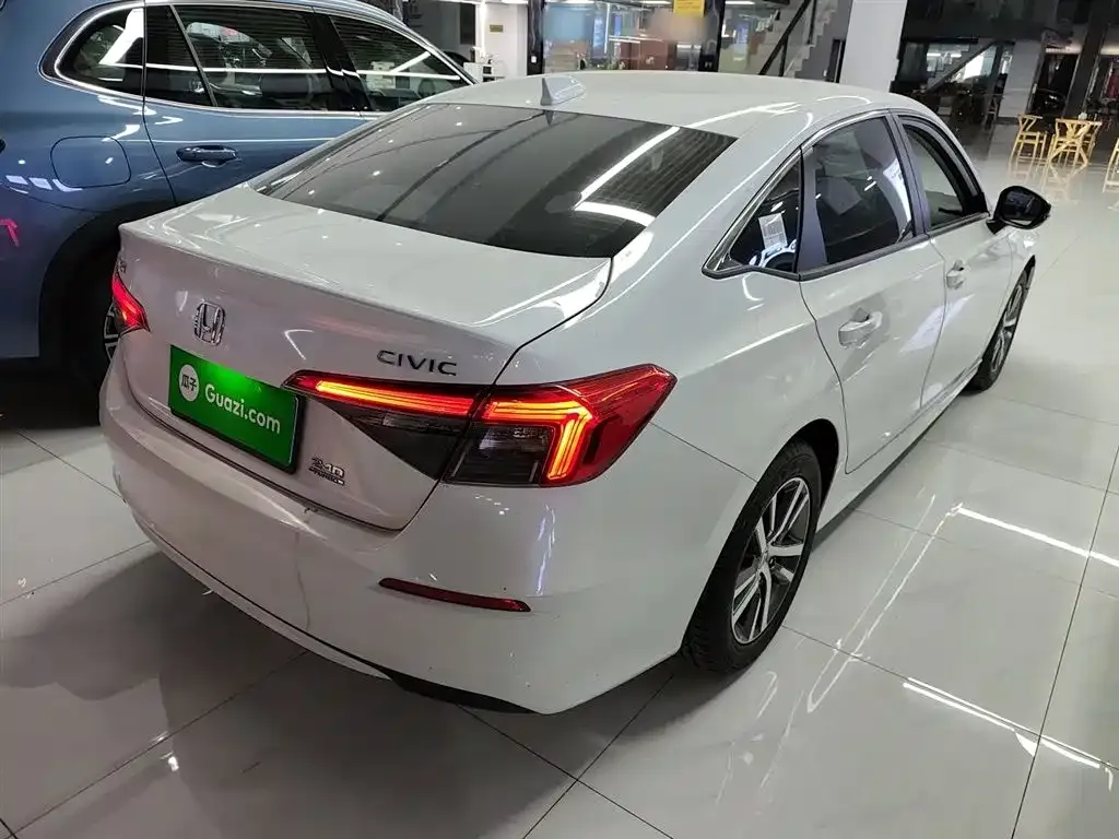 Honda Civic — фото 9