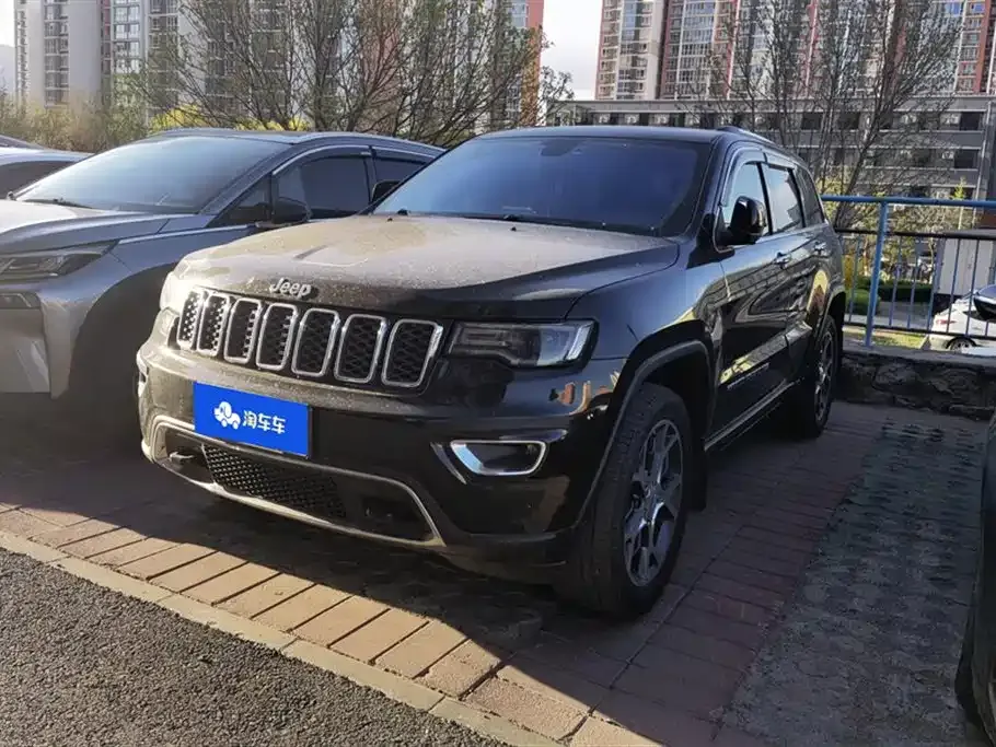 Jeep Grand Cherokee (Import)