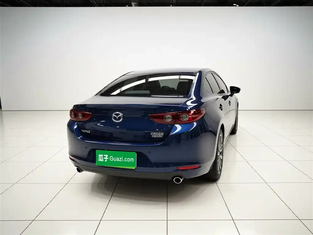 Mazda 3 Axela — фото 3