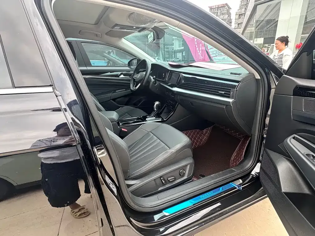 Volkswagen Passat — фото 9