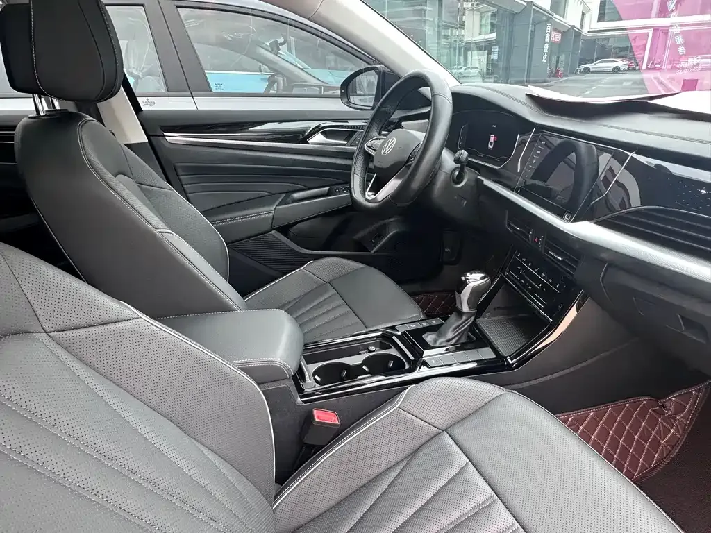 Volkswagen Passat — фото 10