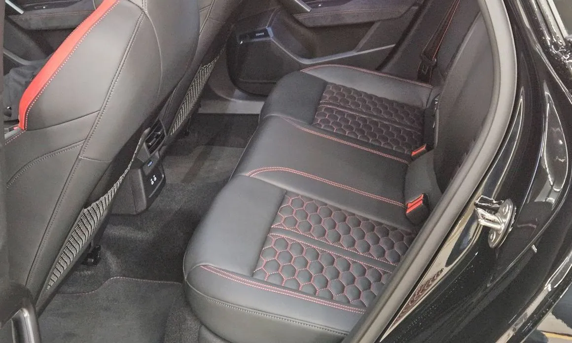 Audi RS3 2025 из KR, фото 7