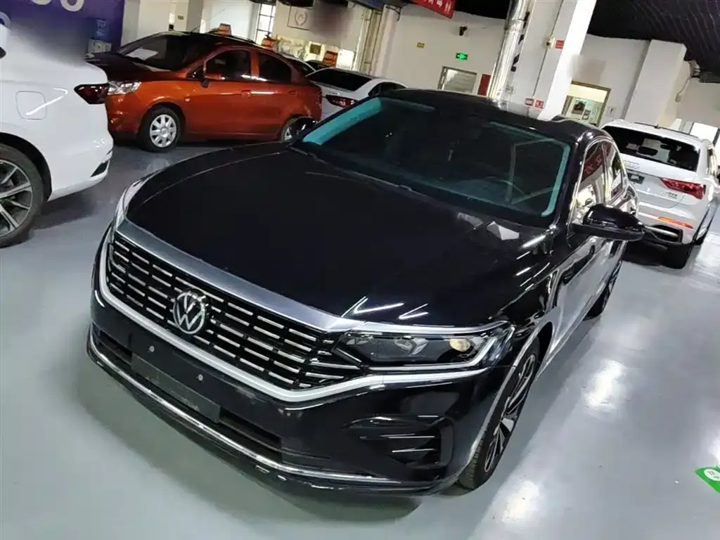 Volkswagen Passat — фото 6