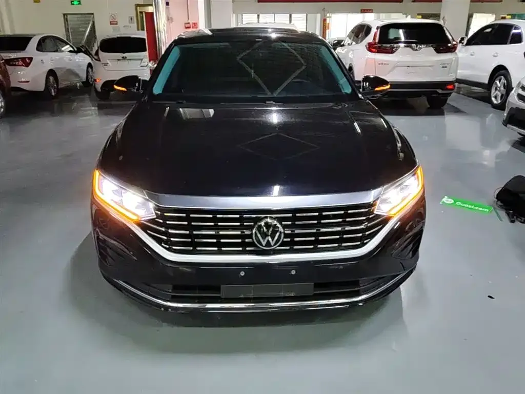 Volkswagen Passat — фото 5