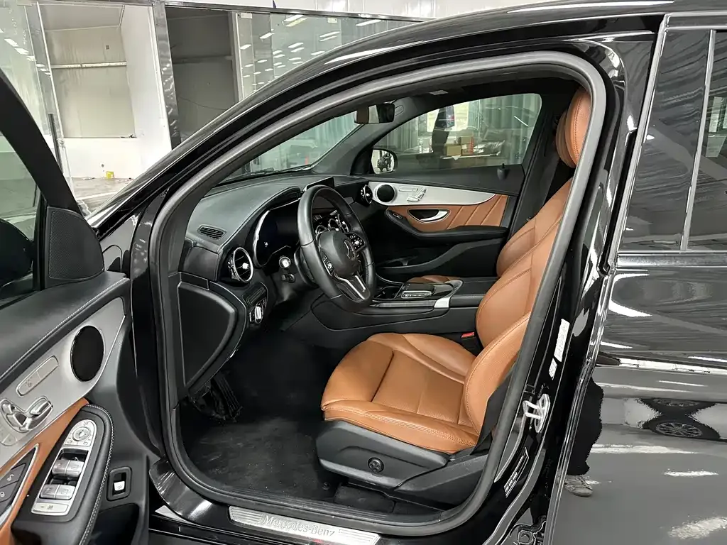 Mercedes-Benz GLC Coupe 2022 из CN, фото 7