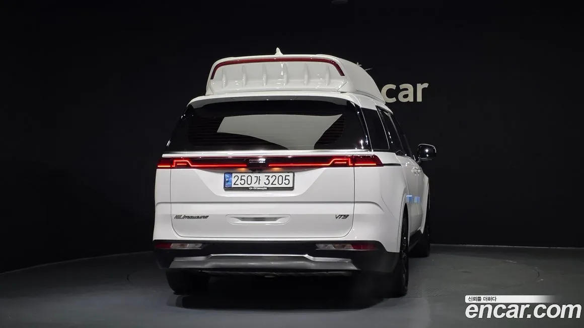 Kia Carnival 2023 из KR, фото 2
