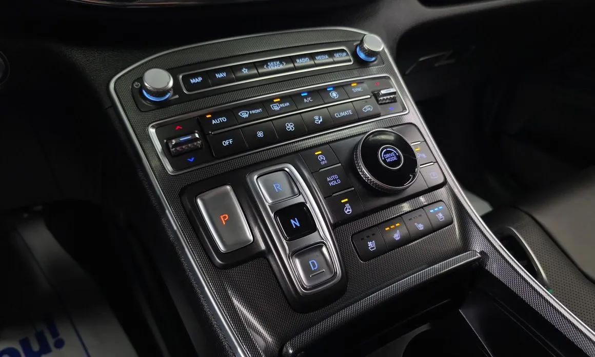 Hyundai Santafe — фото 2