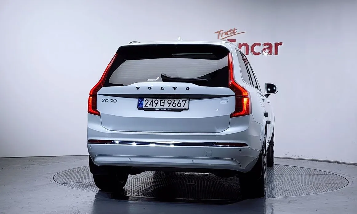 Volvo XC90 2024 из KR, фото 4