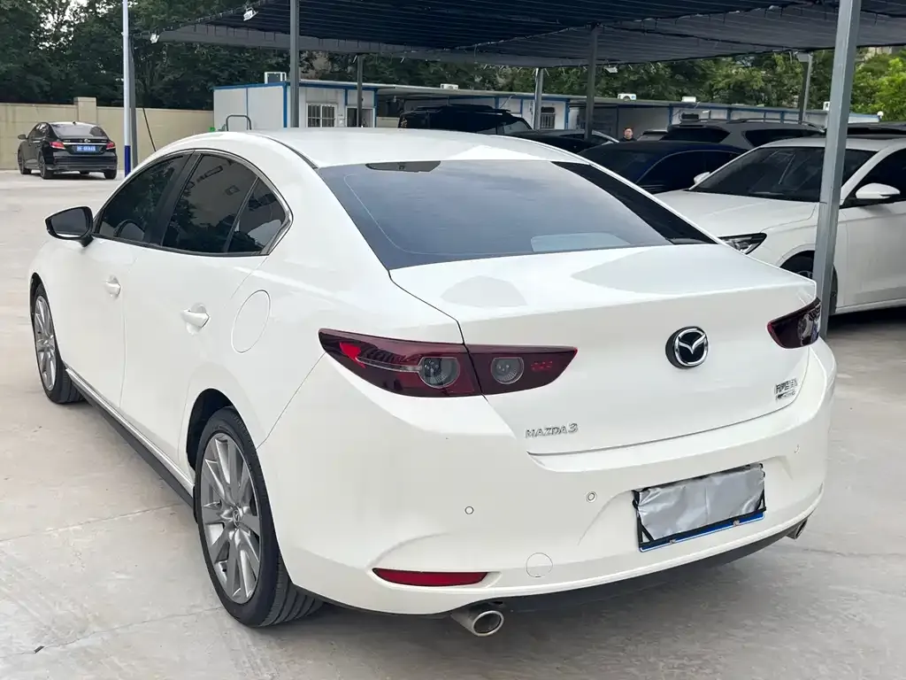 Mazda 3 Axela 2021 из CN, фото 9
