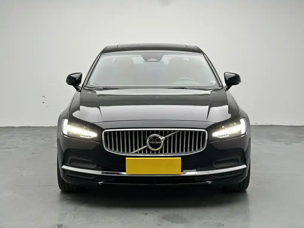 Volvo S90 — фото 6