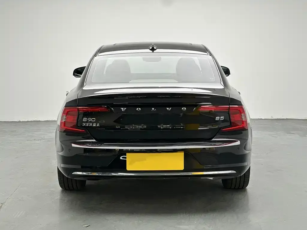 Volvo S90 — фото 2