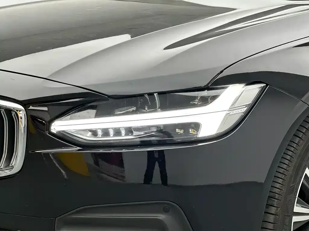 Volvo S90 — фото 9