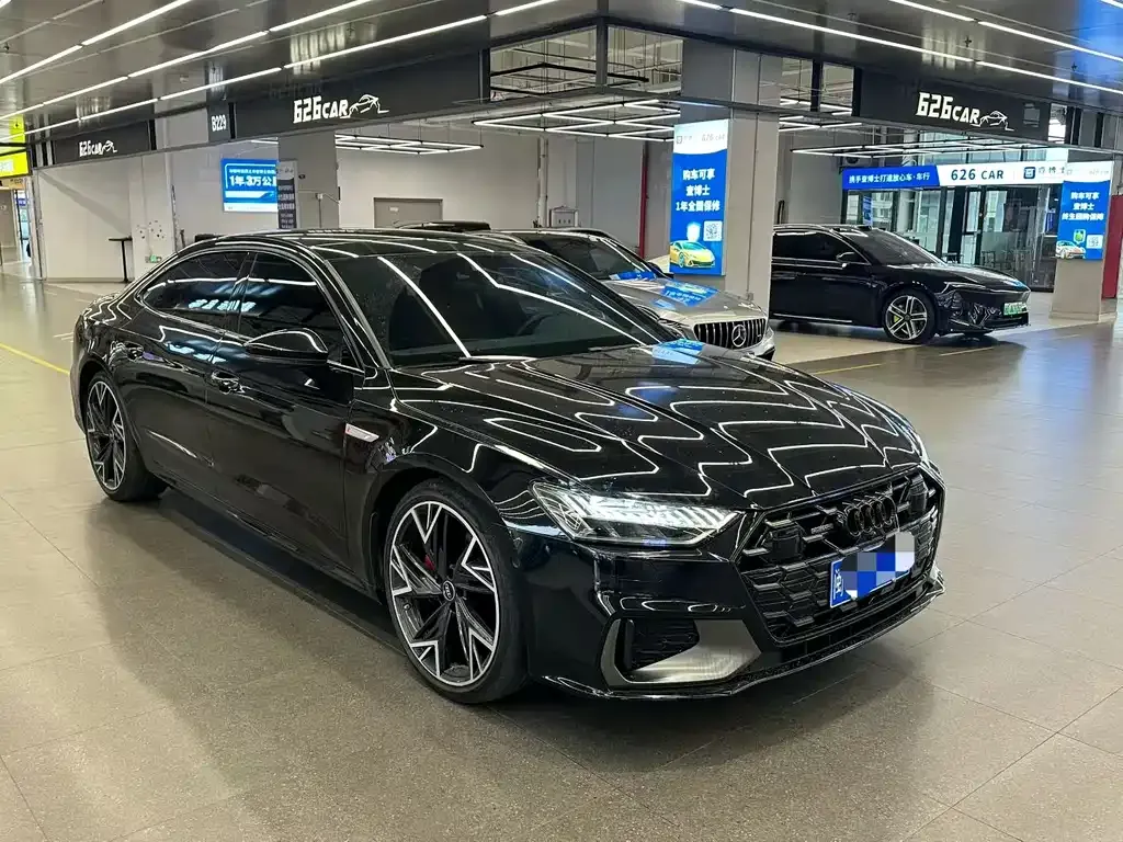 Audi A7L — фото 4