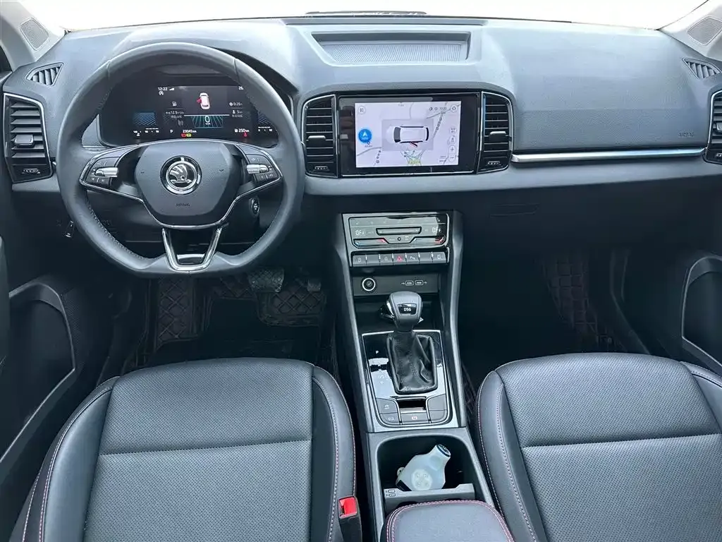 Skoda Karoq — фото 10