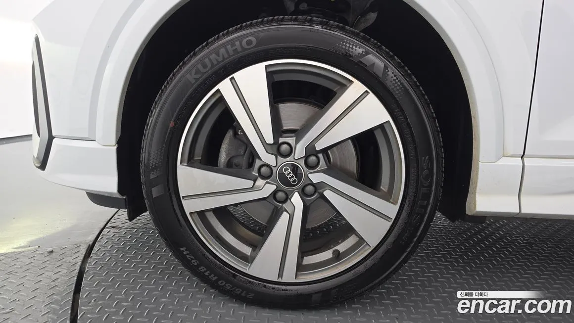 Audi Q2 2023 из KR, фото 7