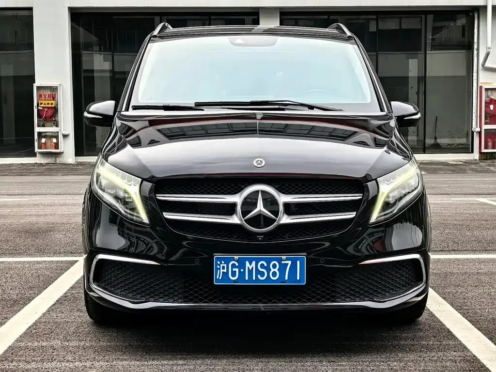 Mercedes-Benz V-Class — фото 5