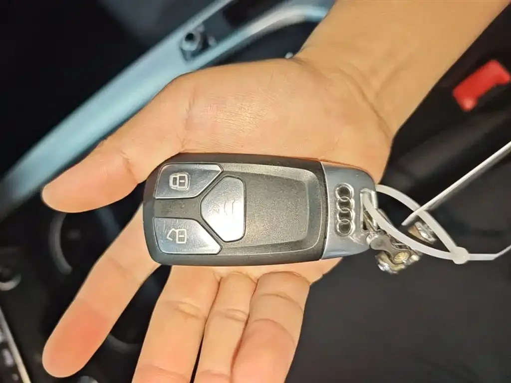 Audi A4 (Import) 2021 из CN, фото 2