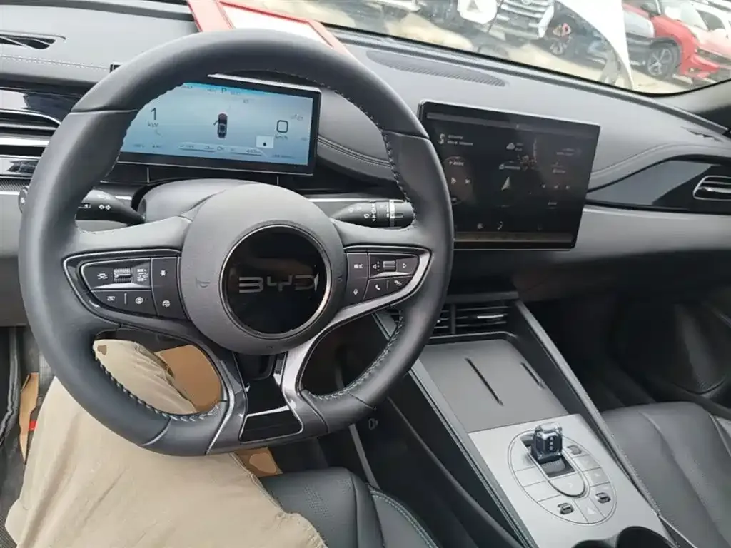 BYD Seal 06 — фото 10