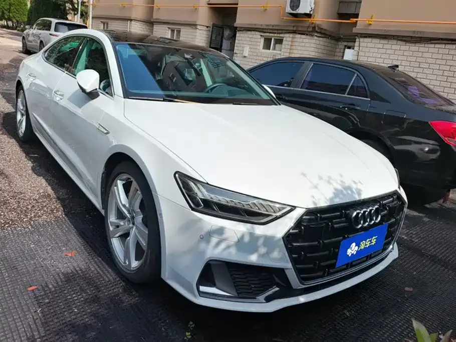 Audi A7L — фото 5