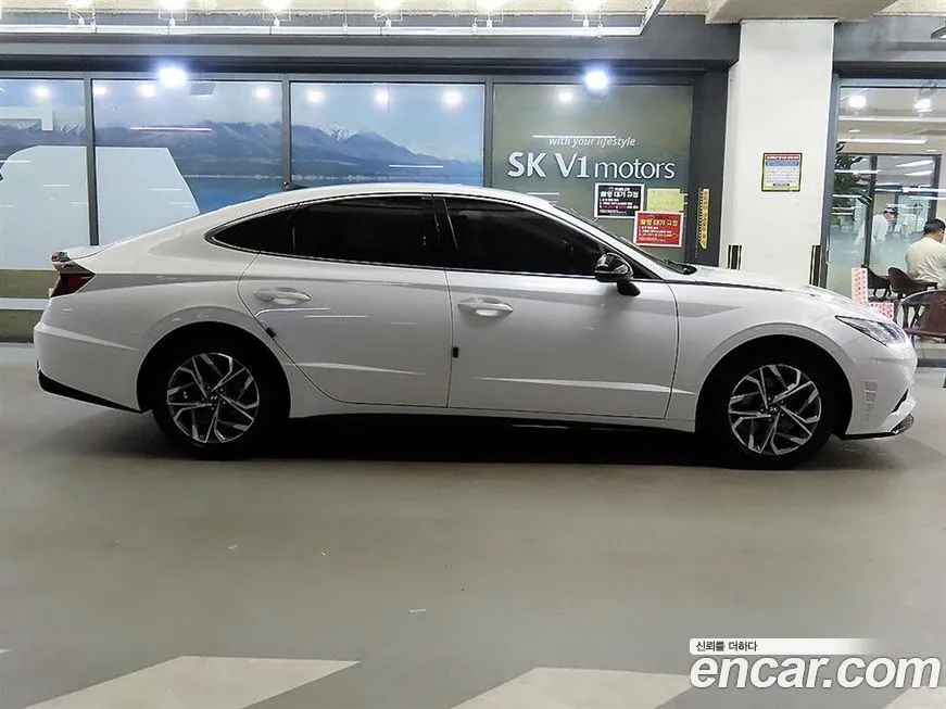 Hyundai Sonata 2022 из KR, фото 2