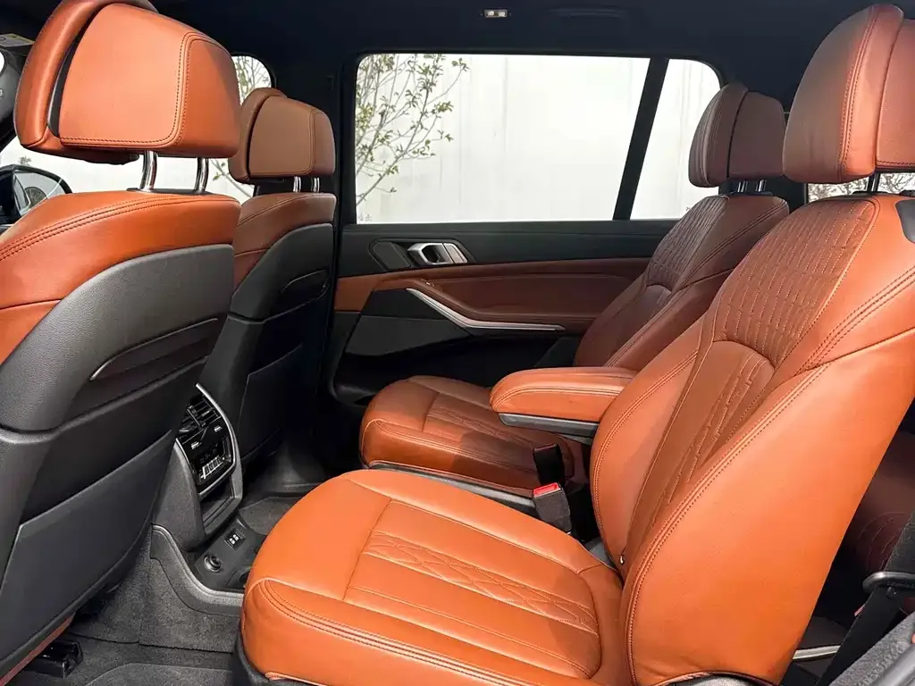 BMW X7 2022 из CN, фото 6