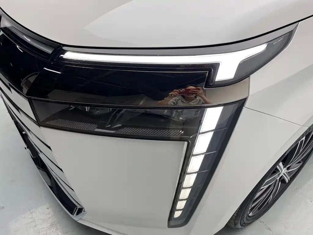 GAC Motor E8 Hybrid 2024 из CN, фото 7