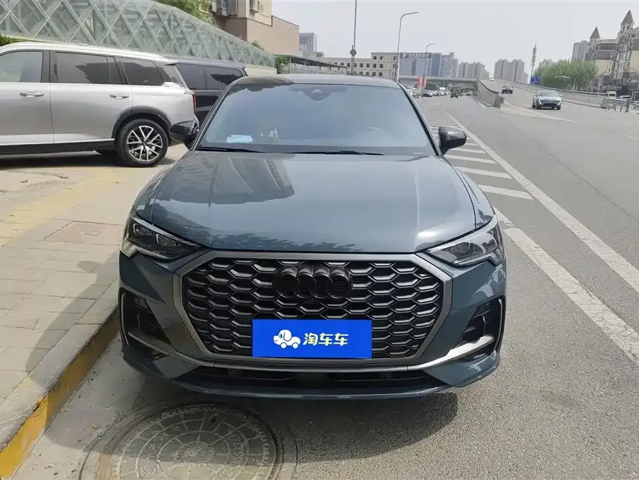 Audi Q3 Sportback — фото 4