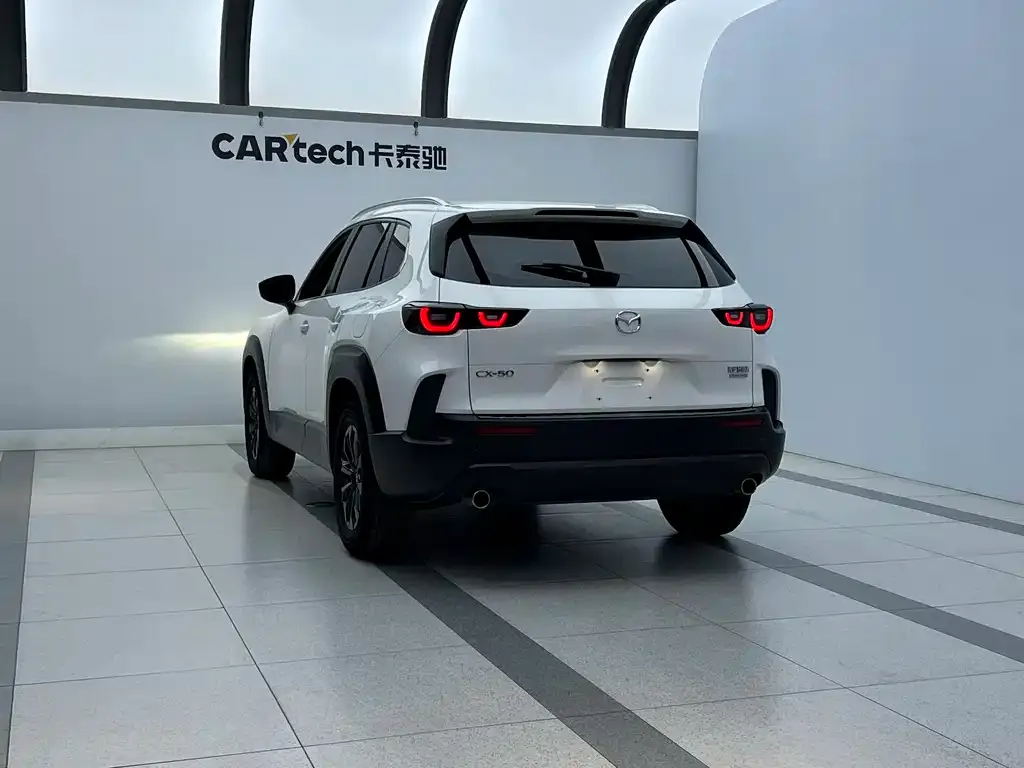 Mazda CX-50 2023 из CN, фото 6