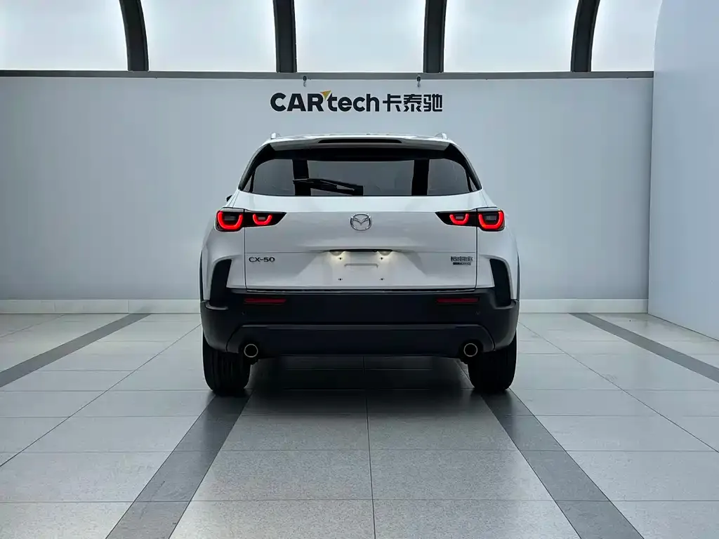 Mazda CX-50 2023 из CN, фото 9