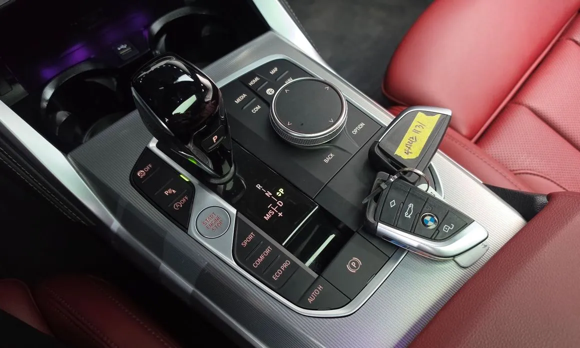 BMW 4-Series 2022 из KR, фото 8