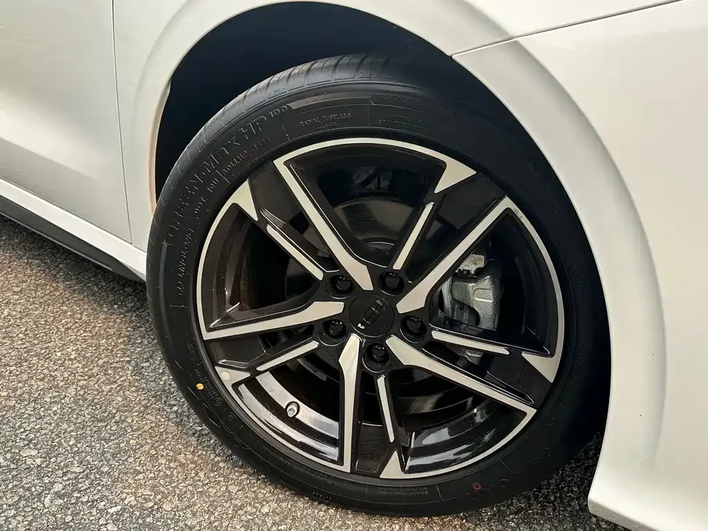 Geely Binrui 2026 из CN, фото 6