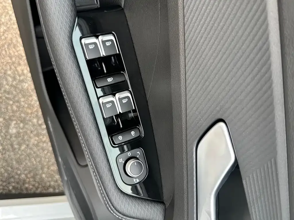 Geely Binrui 2026 из CN, фото 4