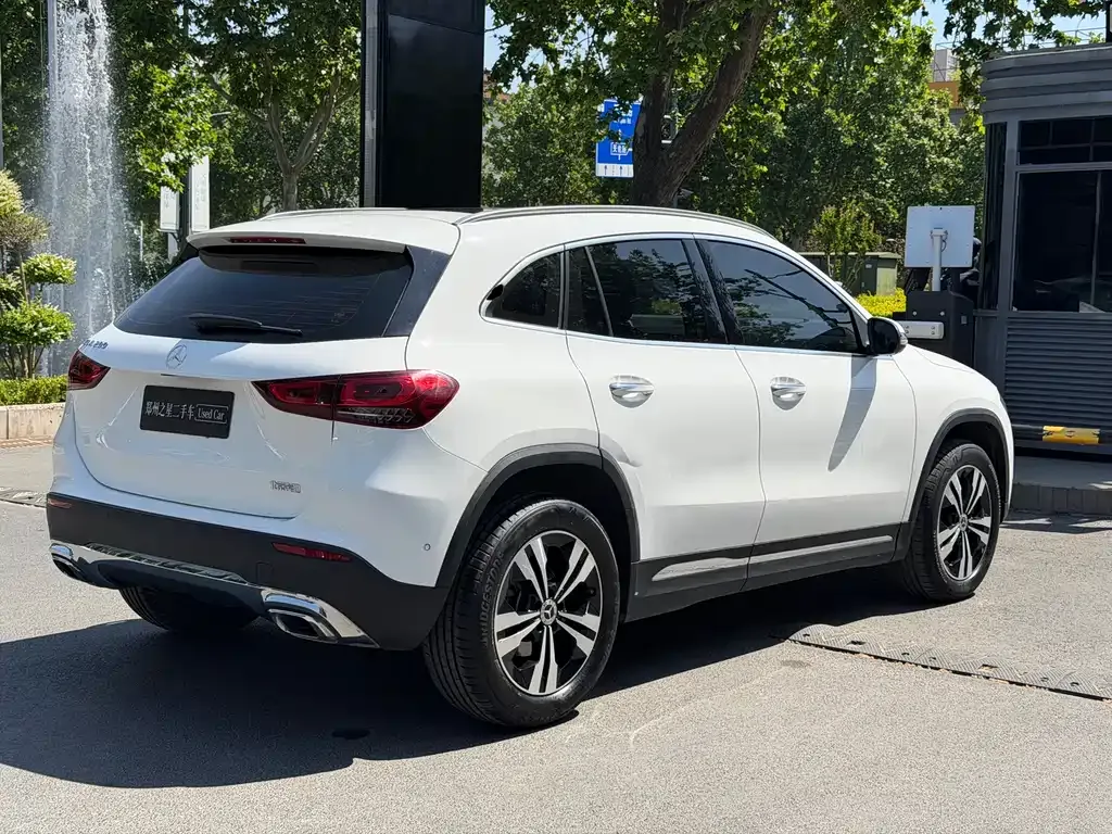 Mercedes-Benz GLA — фото 9