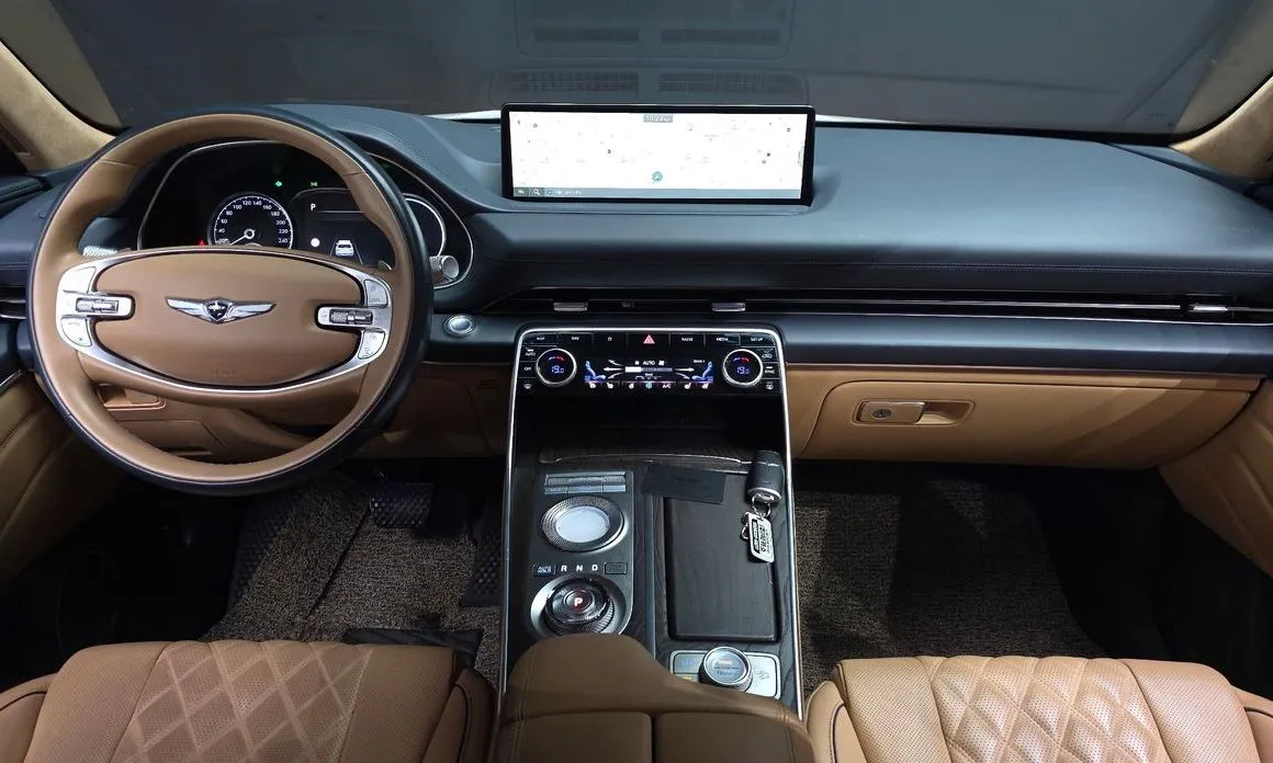 Genesis GV80 — фото 10