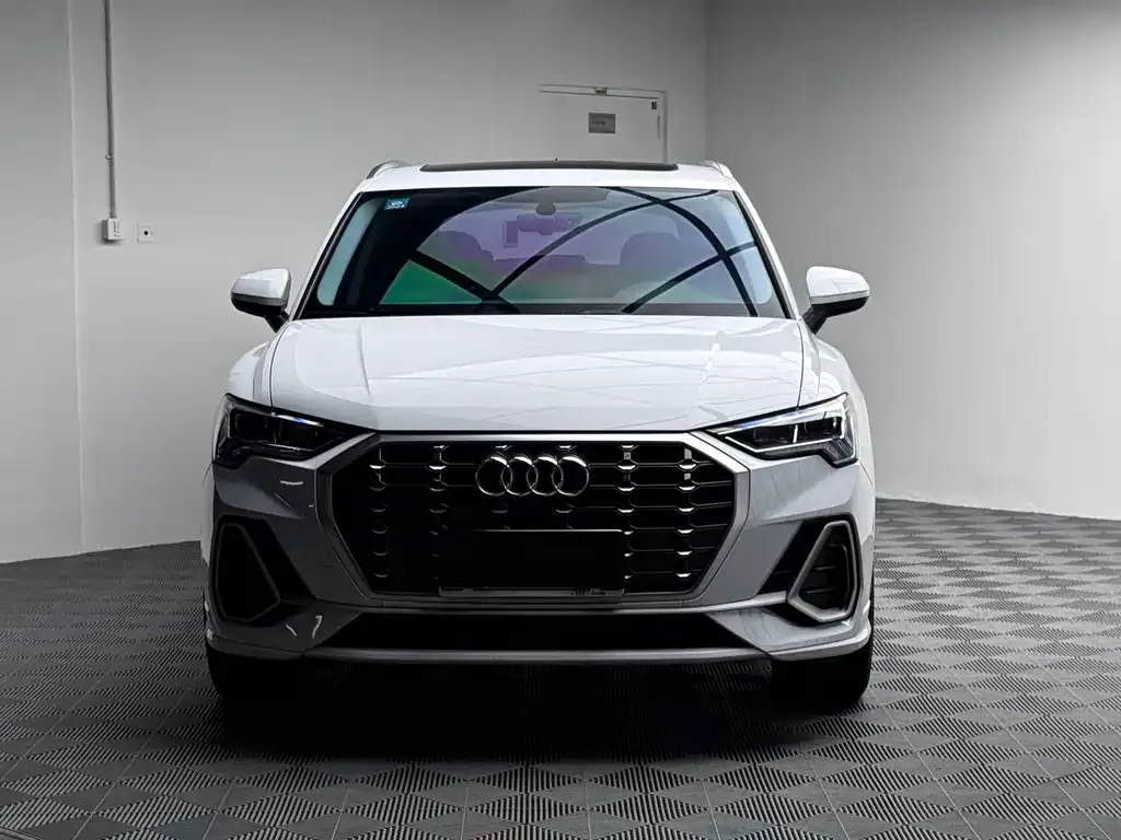 Audi Q3 2022 из CN, фото 7