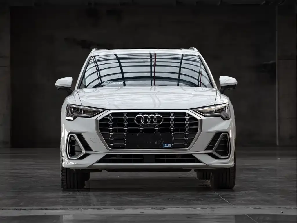 Audi Q3 — фото 3