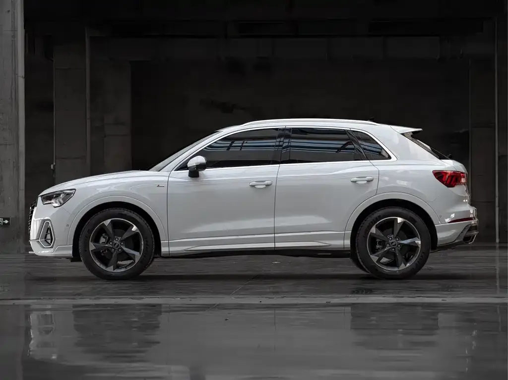 Audi Q3 — фото 5