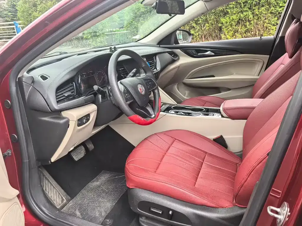 Buick Regal — фото 10