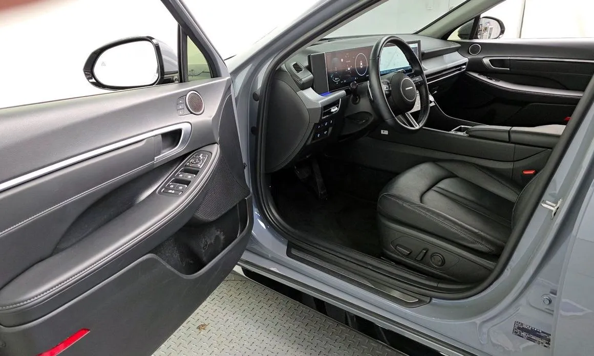 Hyundai Sonata 2024 из KR, фото 2