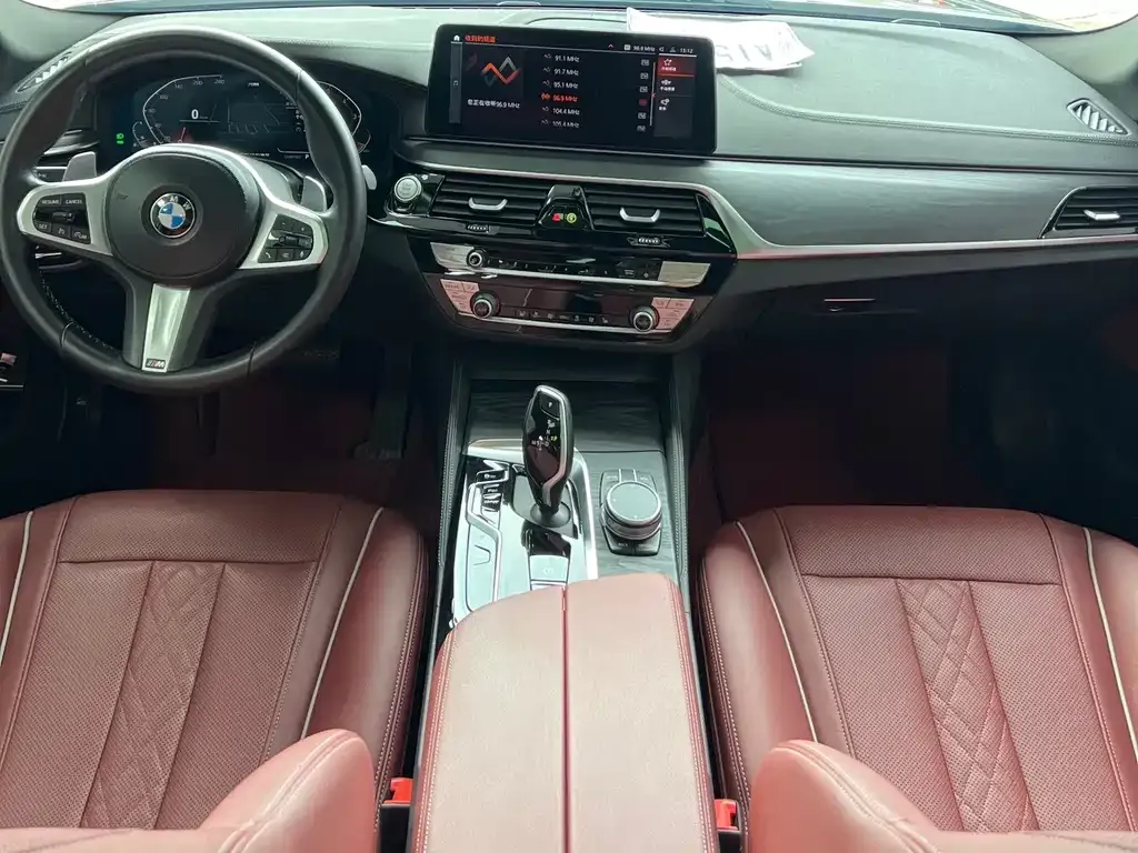 BMW 5 Series — фото 2