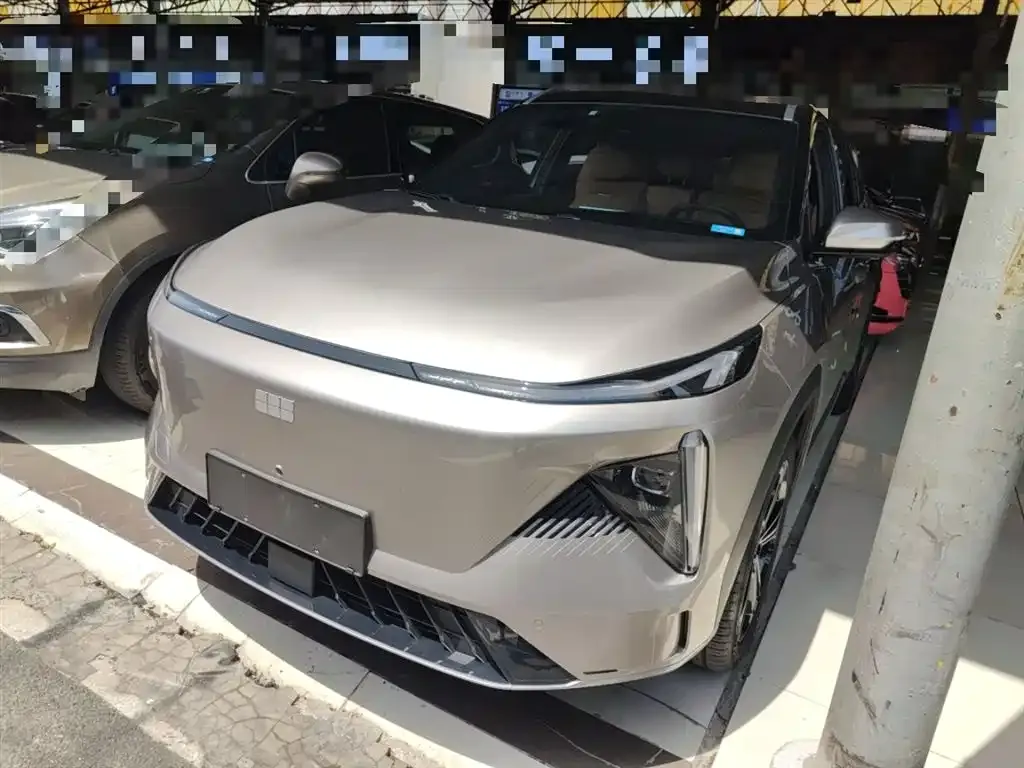Geely Galaxy L7